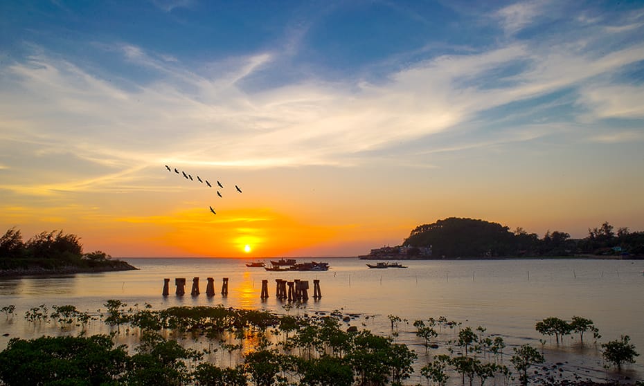 Discovering Do Son Beach – A Two Day Coastal Adventure from Hanoi