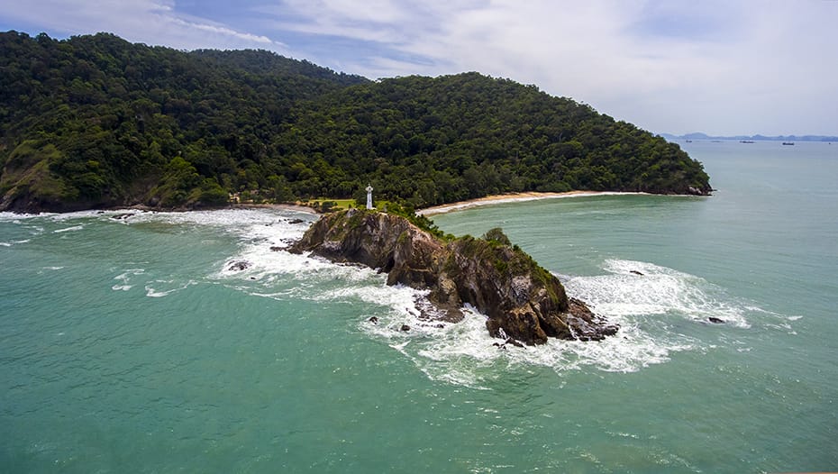 Koh Lanta Travel Planner – Where Thailand’s Island Life Slows Down