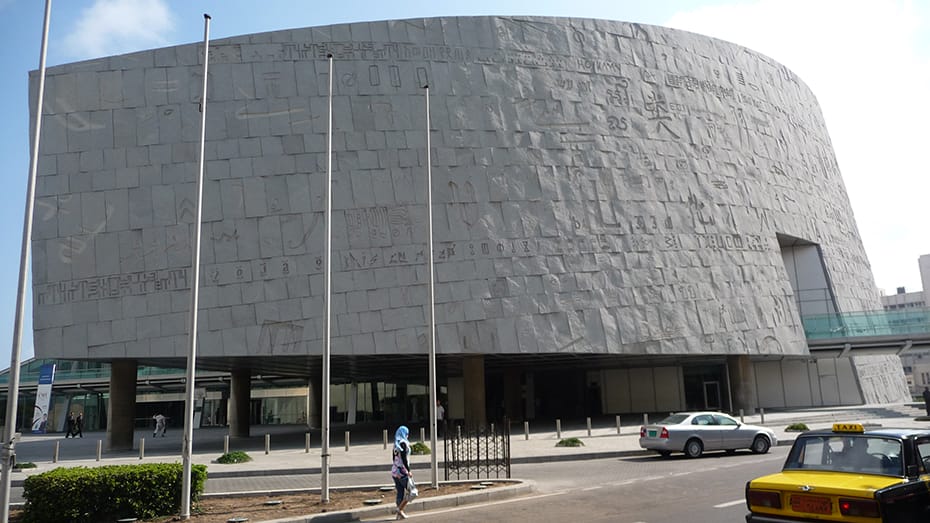 From Barcelona to Tibet – 10 Architectural Landmarks That Redefine Travel Itineraries
